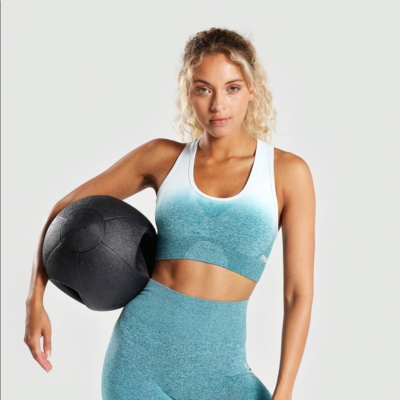 Gymshark Other - Gymshark Ombre Seamless Blue Sports Bra in XS